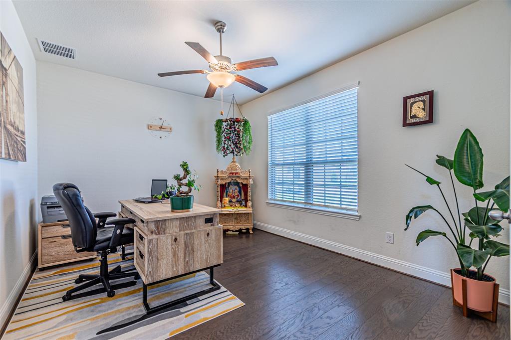 1484 Primrose Place Haslet, TX 76052 - Photo 3 of 40