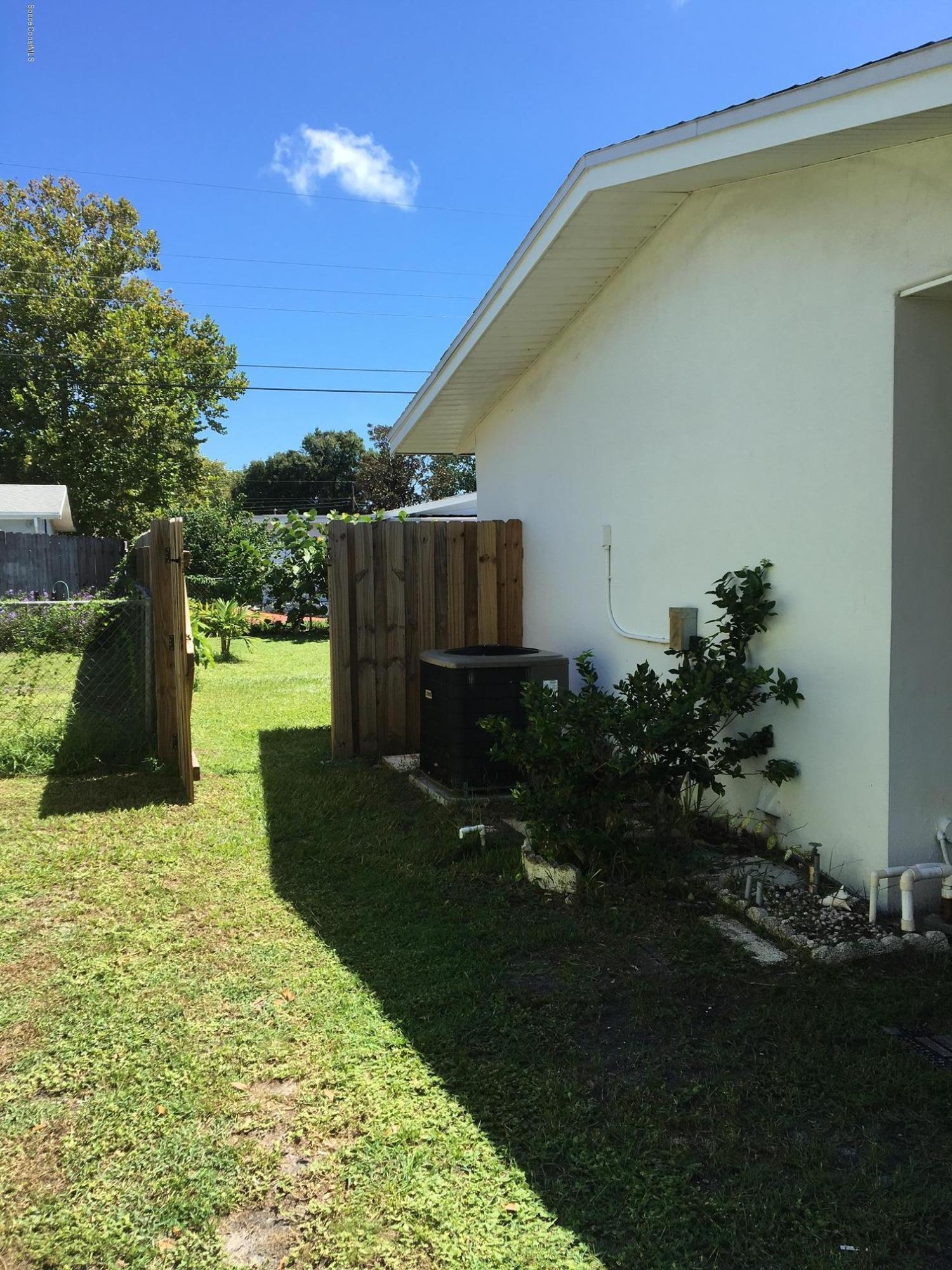 759 Mohawk Avenue Melbourne, FL 32935 - Photo 20 of 24 IMG_4915