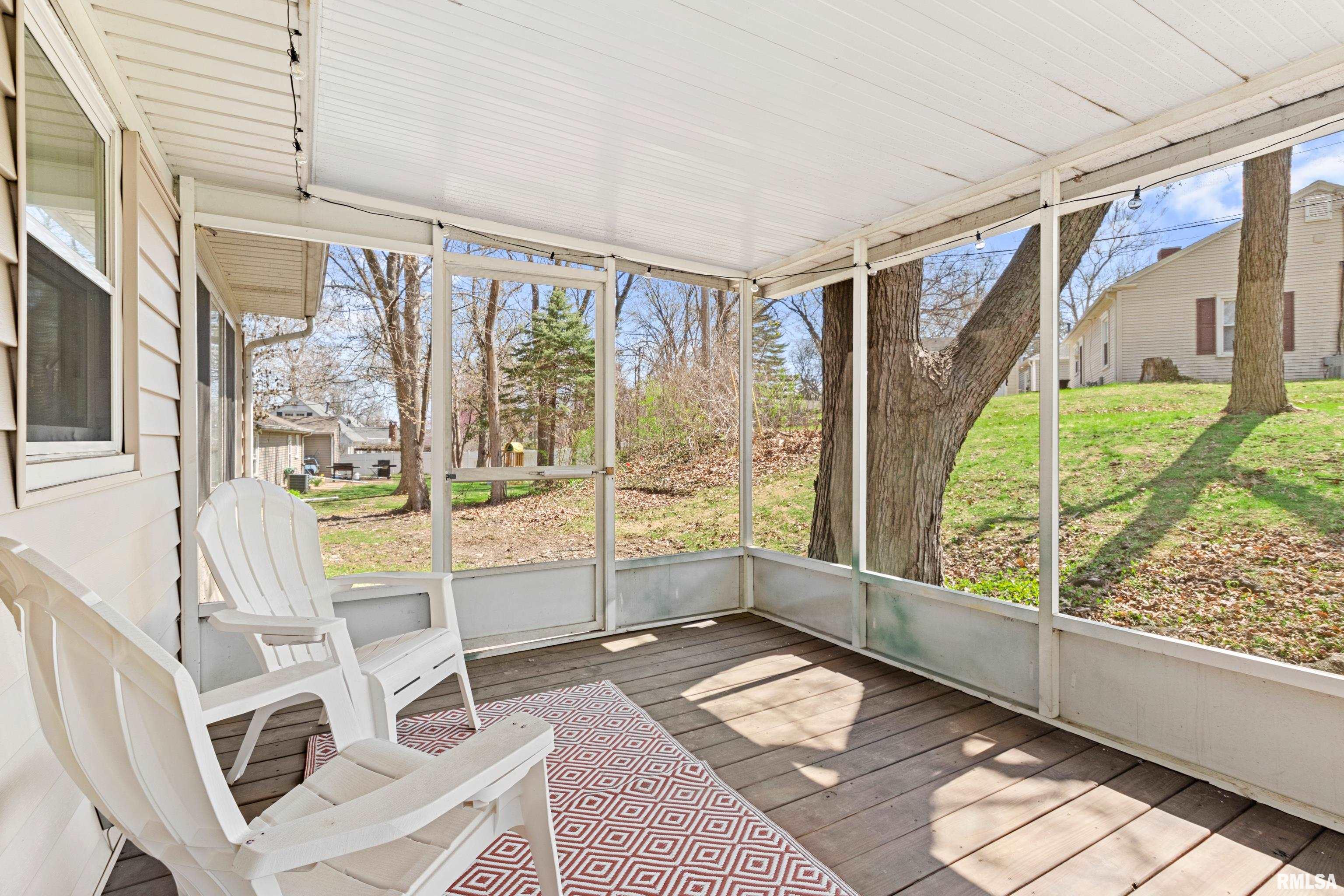 330 West Stonegate Road Peoria, IL 61614 - Photo 20 of 35 Gallery Image 20