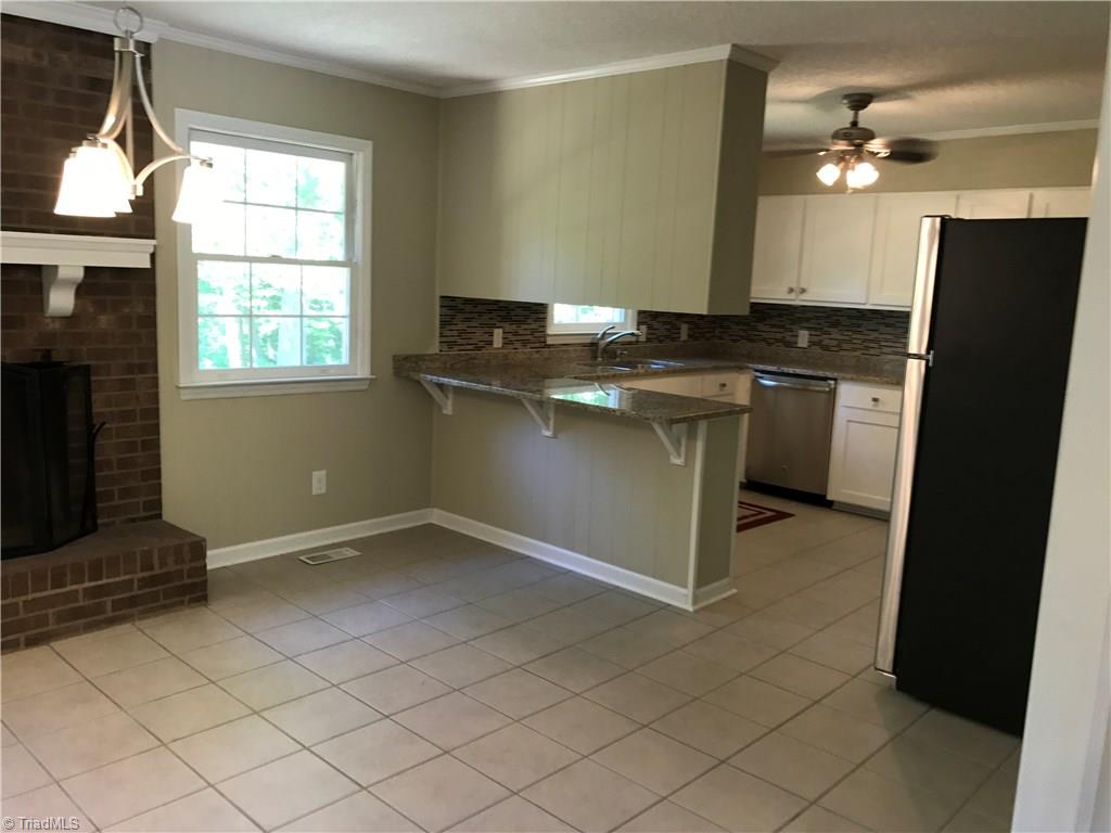 2433 George York Road Randleman, NC 27317 - Photo 8 of 19 Gallery Image 8