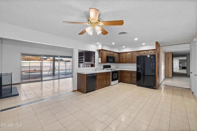 $499,999 | 37800 Rudall Avenue, Palmdale, CA 93550