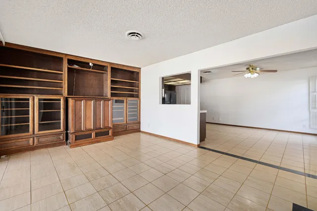 $499,999 | 37800 Rudall Avenue, Palmdale, CA 93550