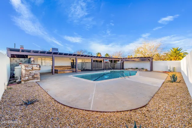 $499,999 | 37800 Rudall Avenue, Palmdale, CA 93550