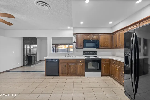 $499,999 | 37800 Rudall Avenue, Palmdale, CA 93550