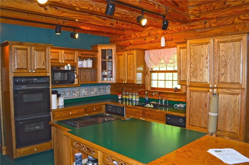 236 Martin Road Graysville, PA 15337 - Photo 8 of 24 Gallery Image 8