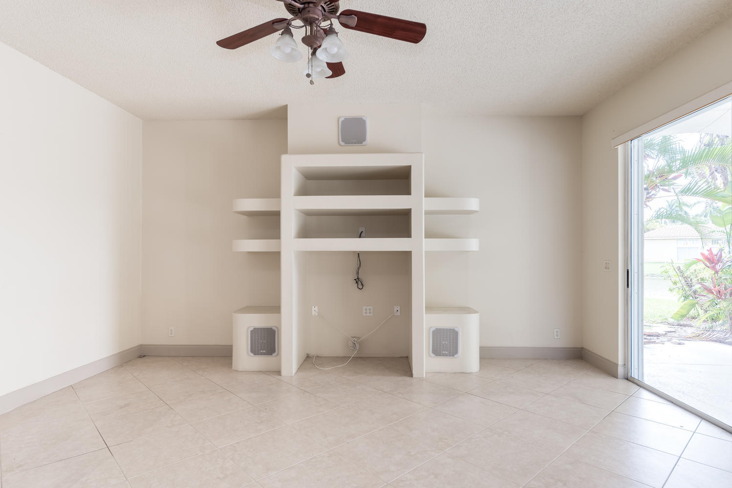 19633 Star Island Drive Boca Raton, FL 33498 - Photo 13 of 31 Must See Property-large-013-009-Family R