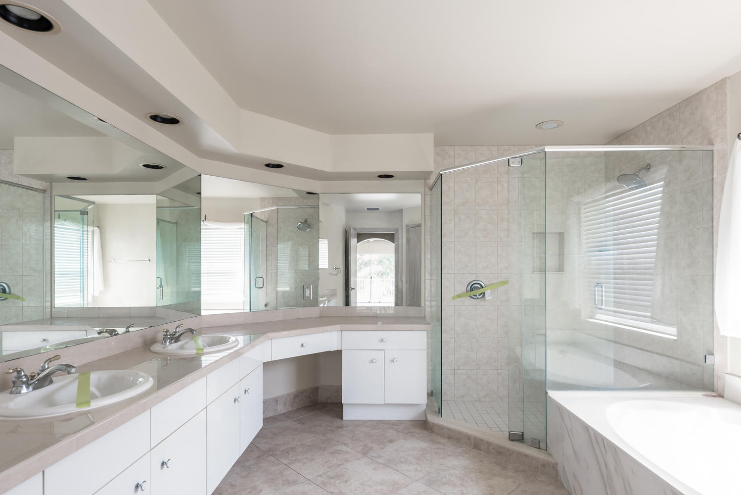 19633 Star Island Drive Boca Raton, FL 33498 - Photo 19 of 31 Must See Property-large-019-020-Master B
