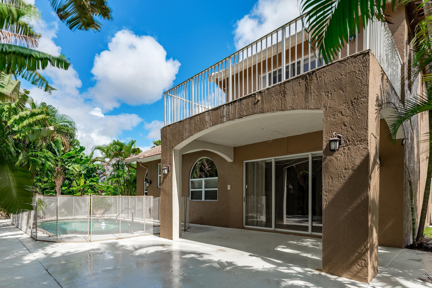 19633 Star Island Drive Boca Raton, FL 33498 - Photo 28 of 31 Must See Property-large-028-012-Back of