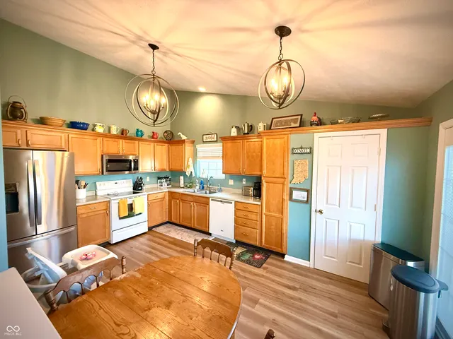 $275,000 | 10212 Morning Sun Court, Avon, IN 46123