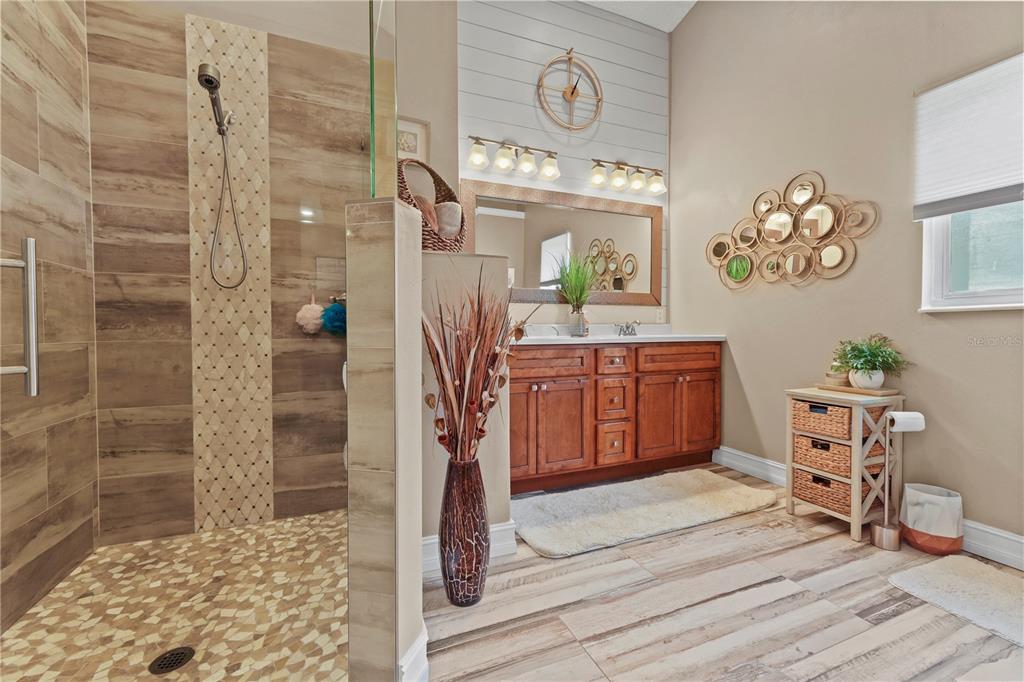 9521 Springmeadow Drive New Port Richey, FL 34655 - Photo 19 of 37 Gallery Image 19