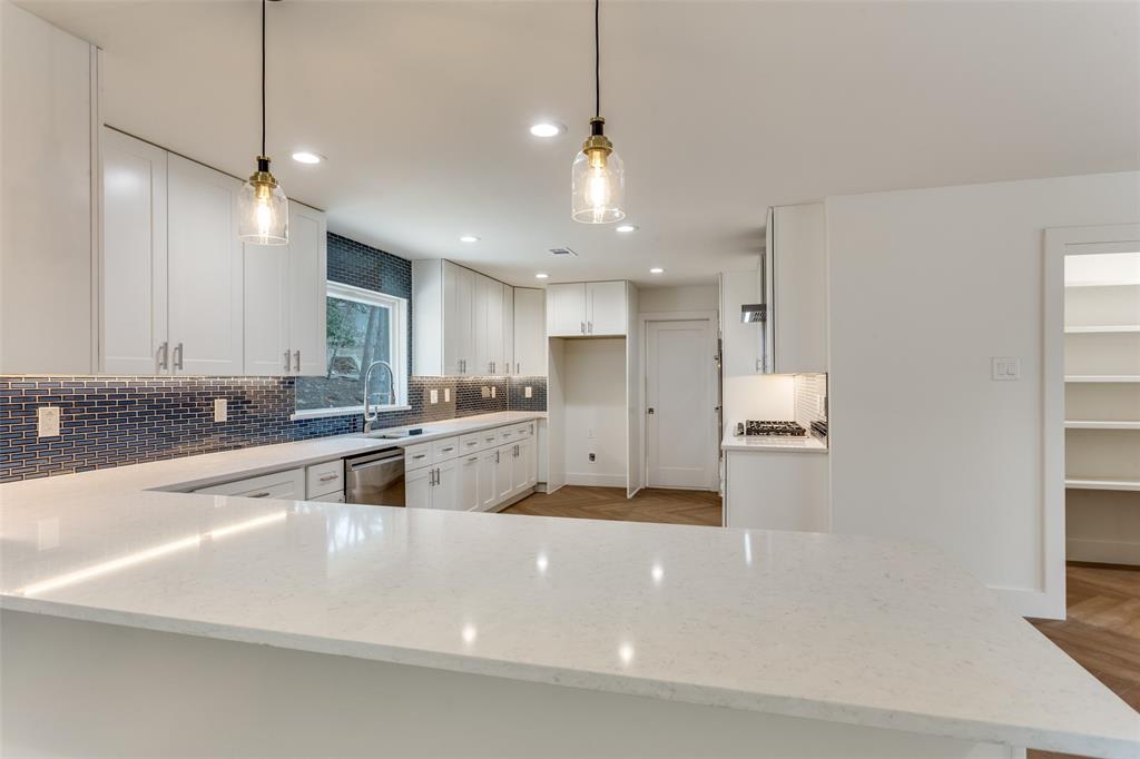 3851 Pelham Road Fort Worth, TX 76116 - Photo 8 of 31