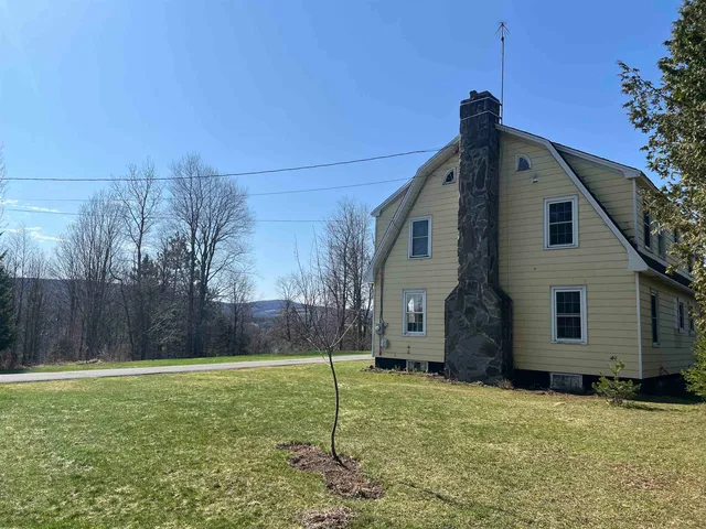 $524,000 | 457 The Bend Road, Greensboro, VT 05842