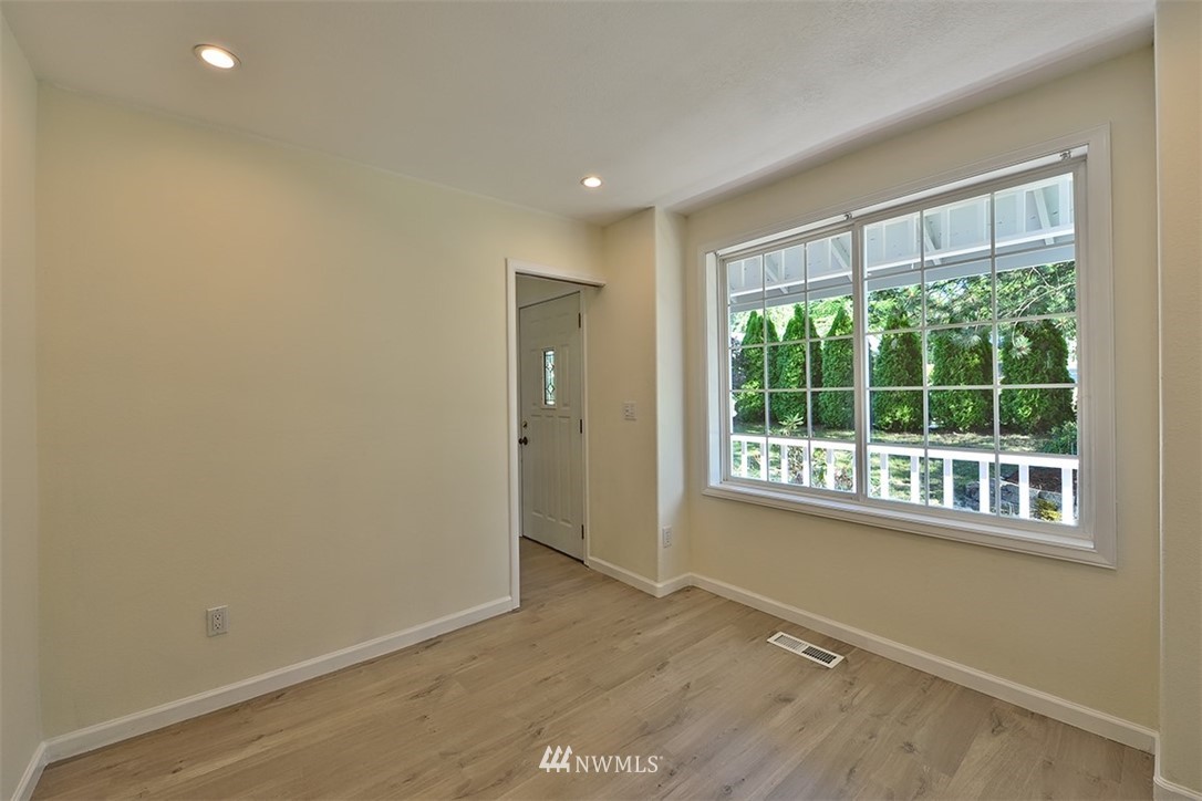 1322 McLeod Road Bellingham, WA 98226 - Photo 14 of 18 Gallery Image 14