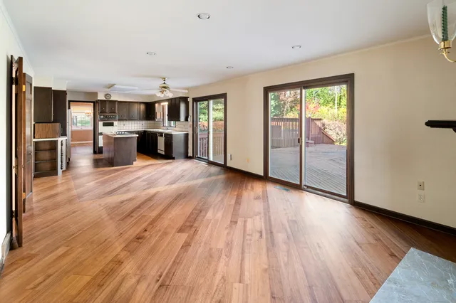 $1,000,000 | 136 Knobloch Lane, Stamford, CT 06902