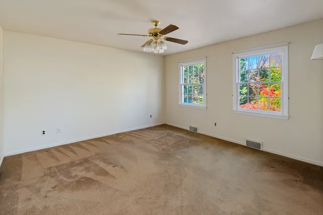 $1,000,000 | 136 Knobloch Lane, Stamford, CT 06902