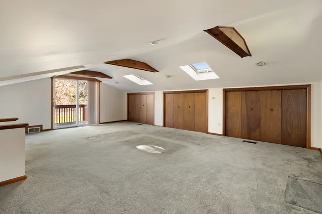 $1,000,000 | 136 Knobloch Lane, Stamford, CT 06902