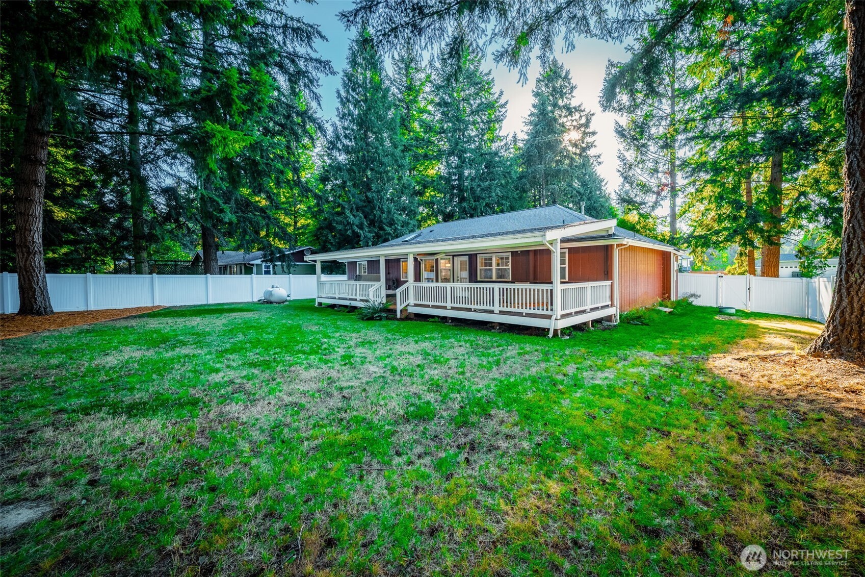 15906 Lindsay Road Southeast Yelm, WA 98597 - Photo 29 of 37 Gallery Image 29