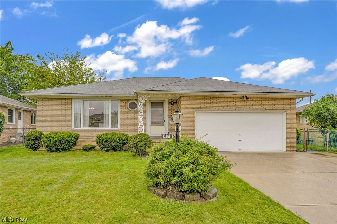 4786 Roadoan Road Cleveland, OH 44144 - Photo 1 of 30 Gallery Image 1
