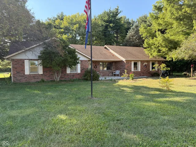 $430,000 | 11131 Highway 9, Fountaintown, IN 46130