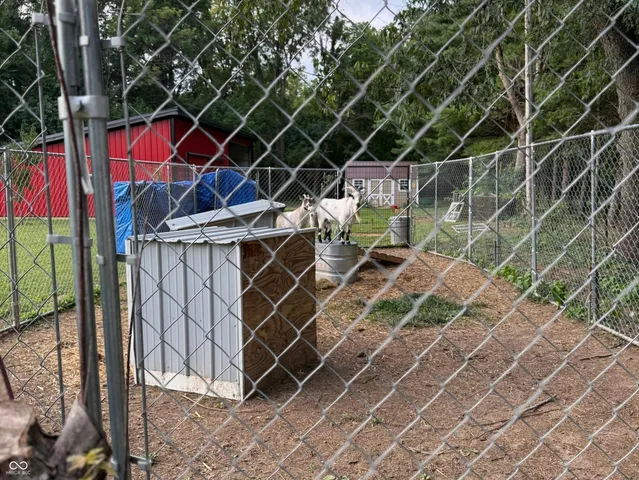 $430,000 | 11131 Highway 9, Fountaintown, IN 46130