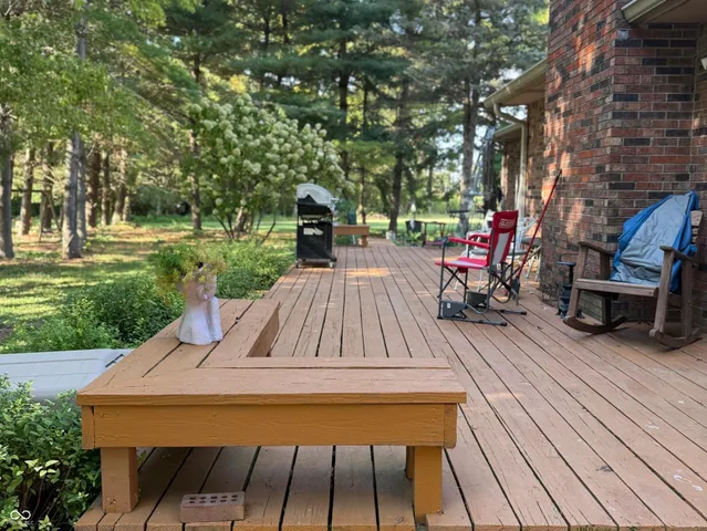 $430,000 | 11131 Highway 9, Fountaintown, IN 46130