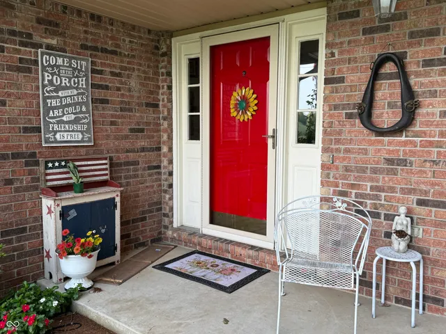 $430,000 | 11131 Highway 9, Fountaintown, IN 46130