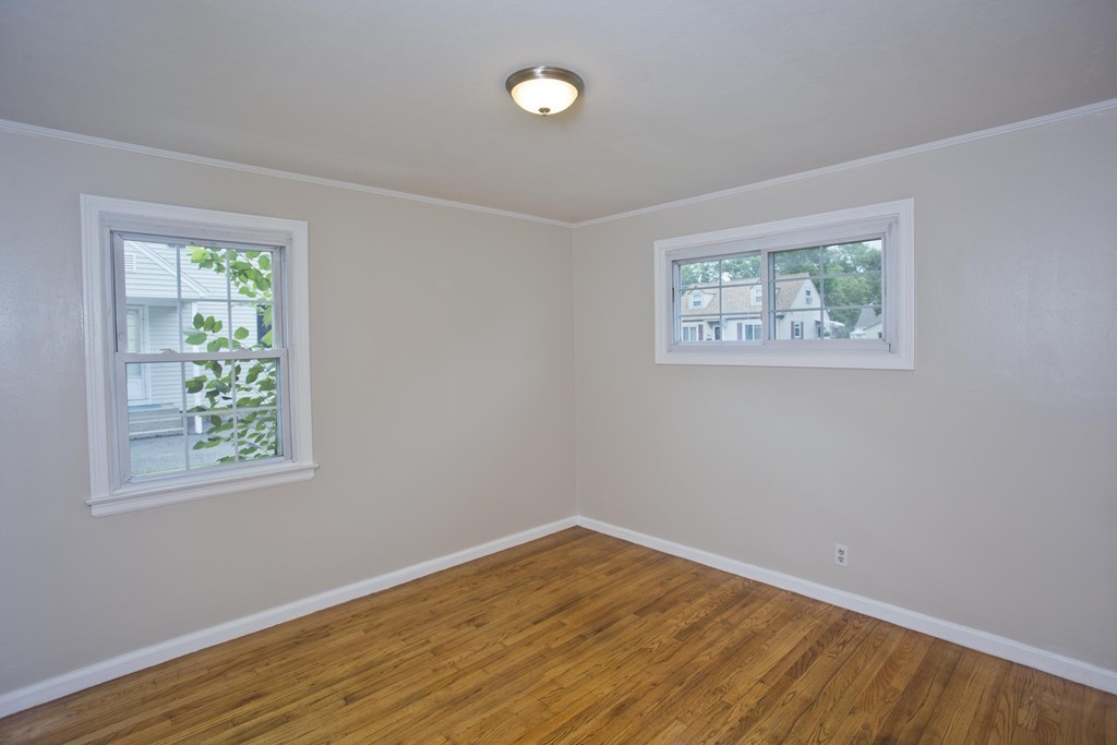 12 Steuben Street Springfield, MA 01151 - Photo 15 of 21 Gallery Image 15