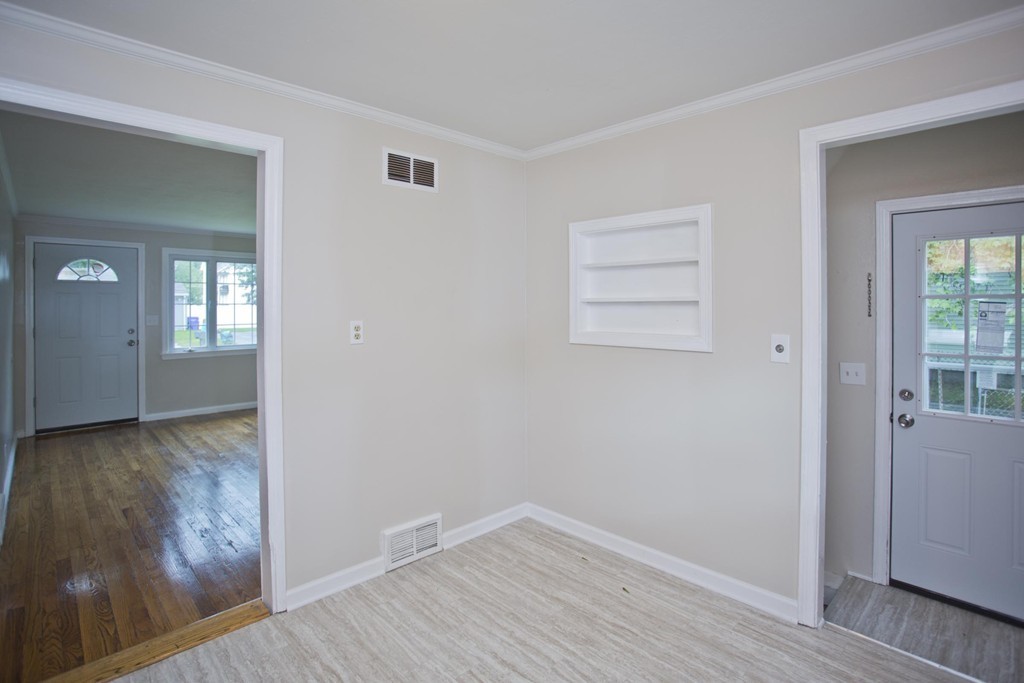 12 Steuben Street Springfield, MA 01151 - Photo 7 of 21 Gallery Image 7