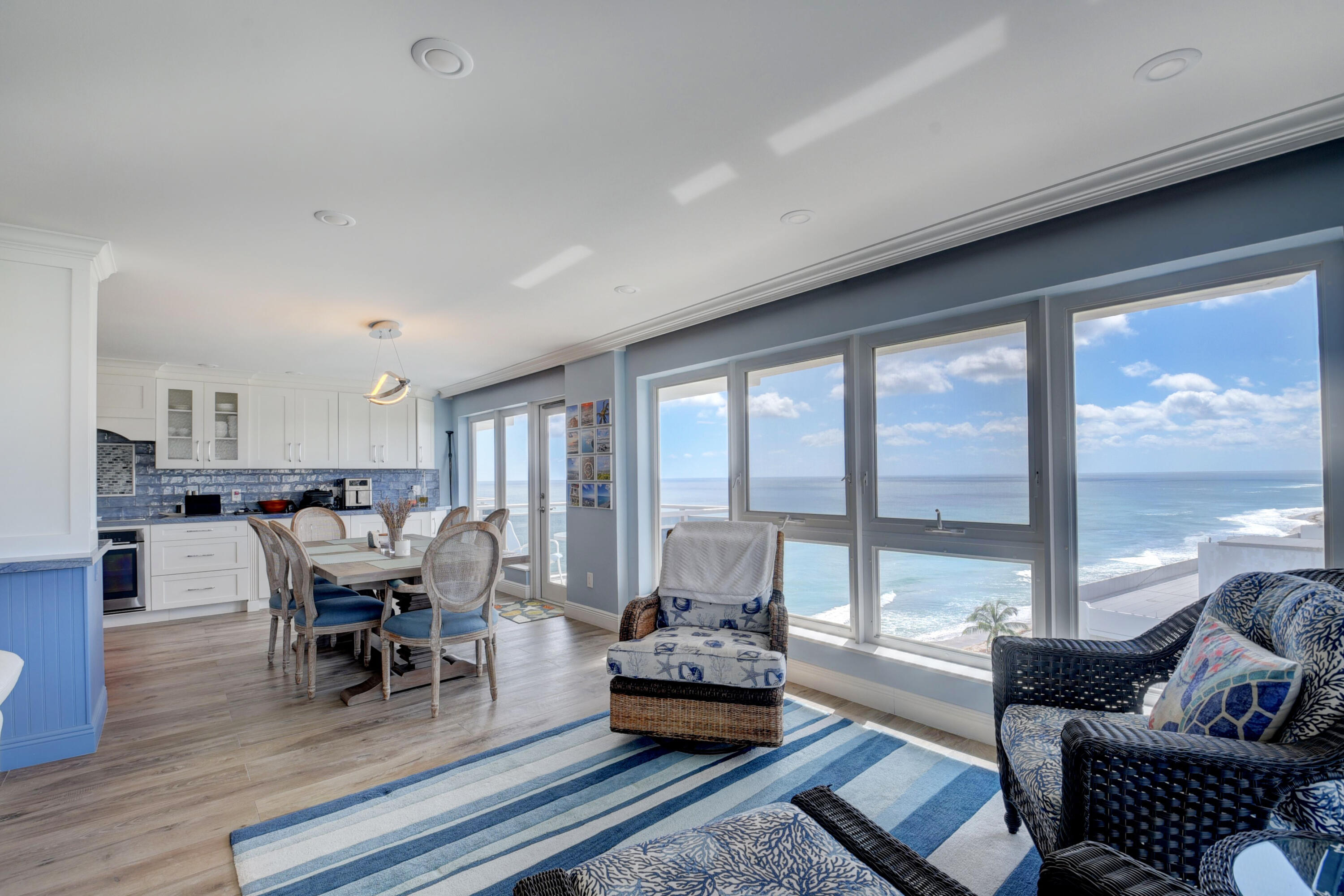 2066 North Ocean Boulevard, Unit 14SW Boca Raton, FL 33431 - Photo 12 of 43 great room