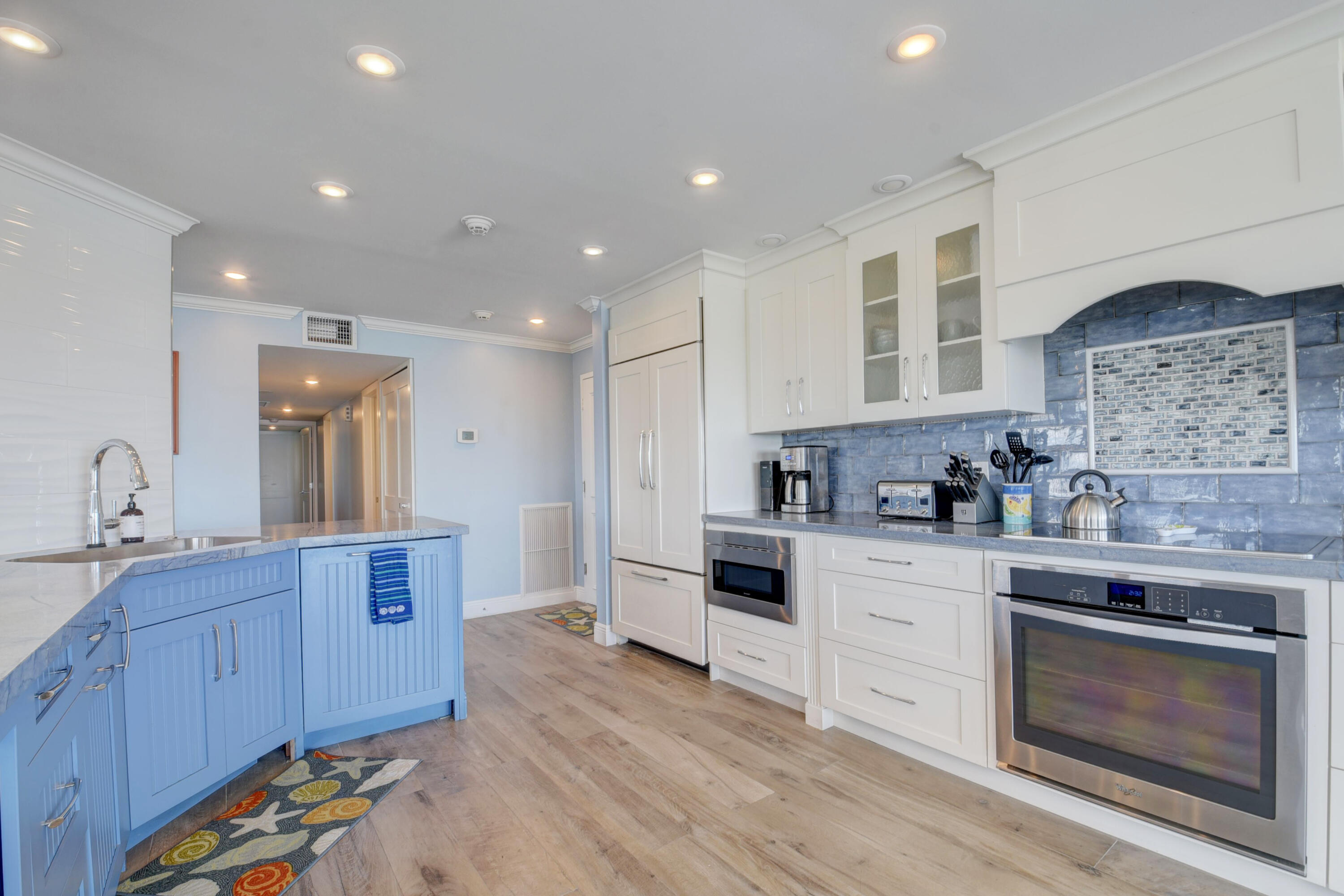 2066 North Ocean Boulevard, Unit 14SW Boca Raton, FL 33431 - Photo 17 of 43 kitchen