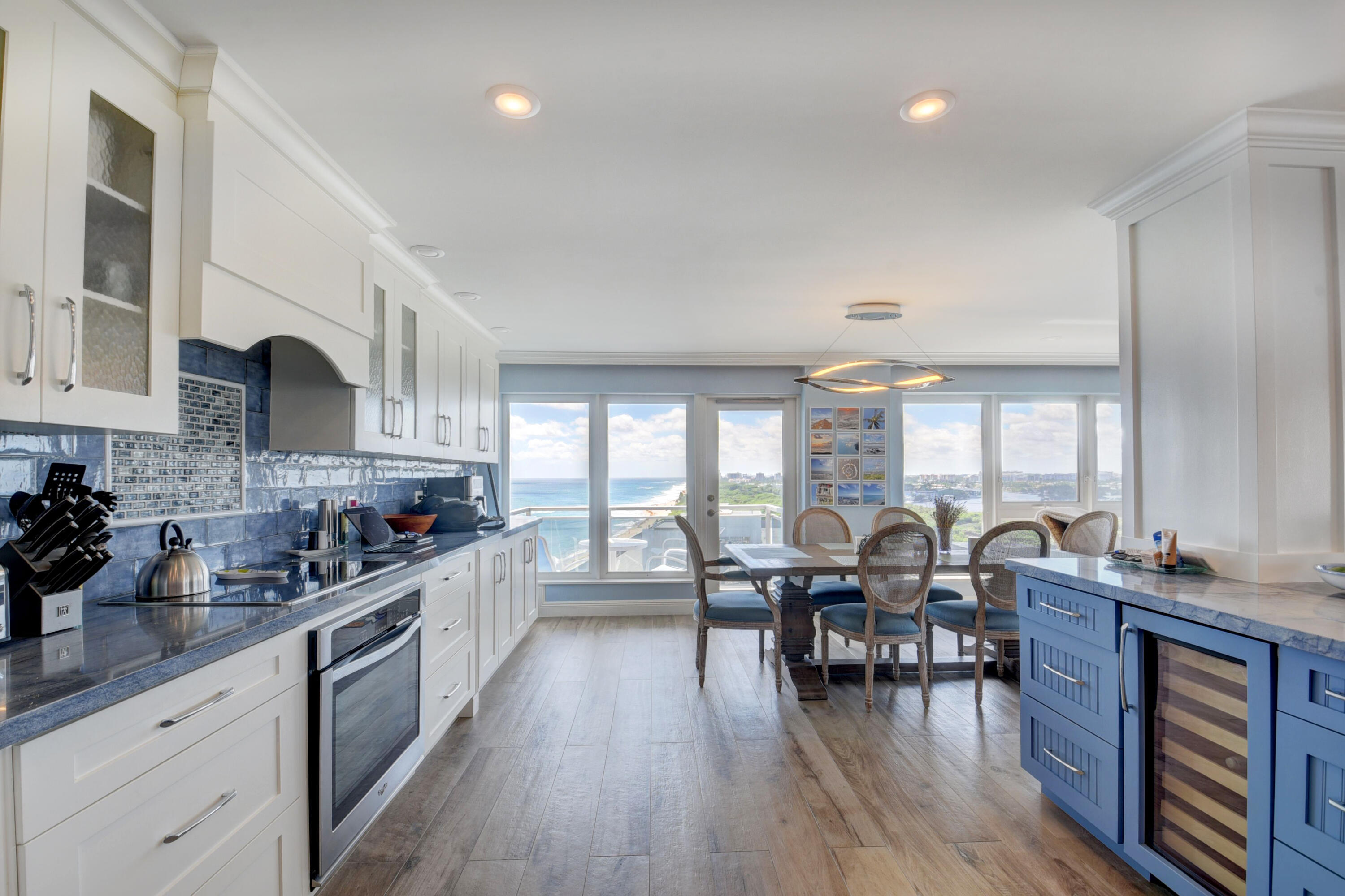 2066 North Ocean Boulevard, Unit 14SW Boca Raton, FL 33431 - Photo 19 of 43 kitchen