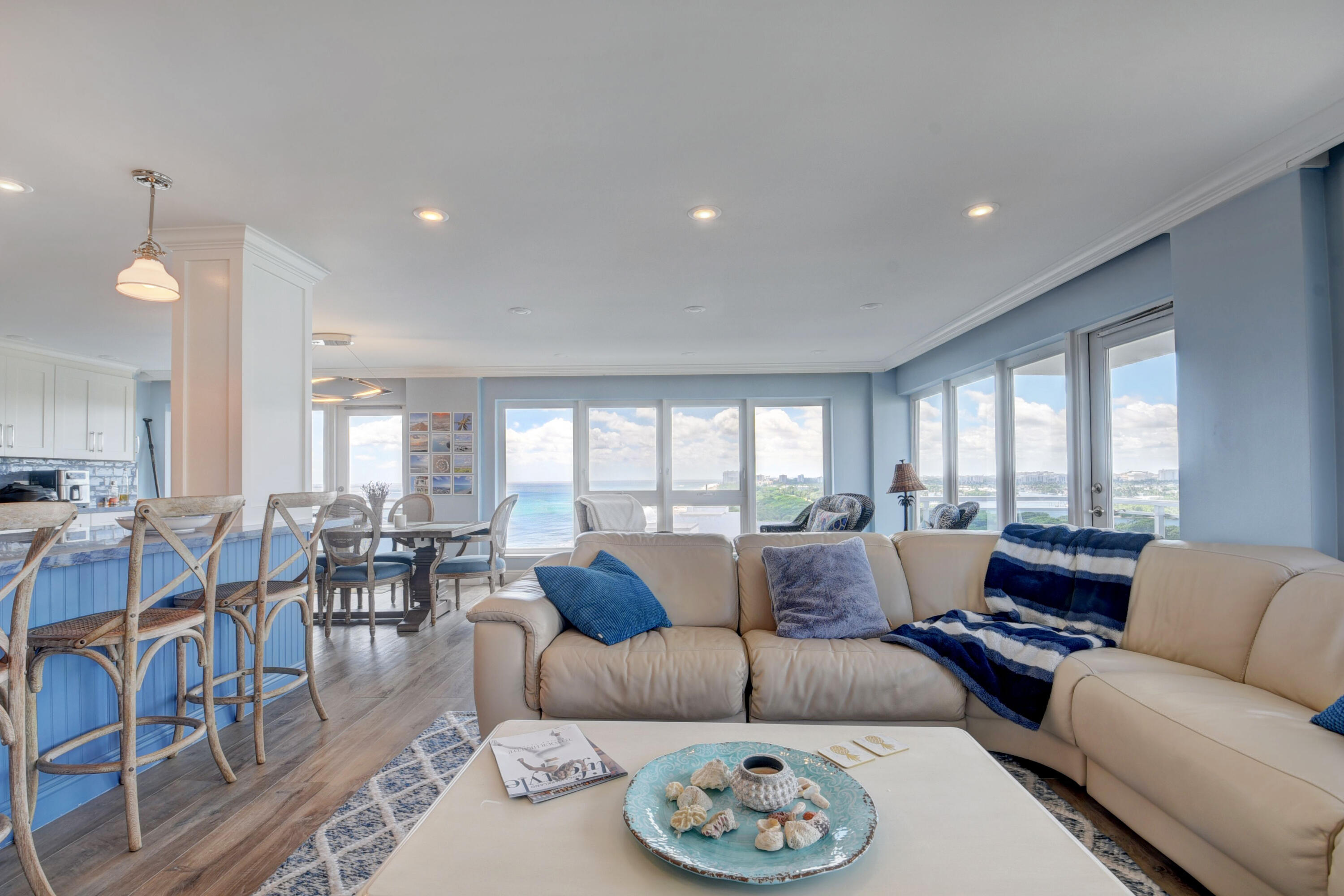 2066 North Ocean Boulevard, Unit 14SW Boca Raton, FL 33431 - Photo 2 of 43 great room