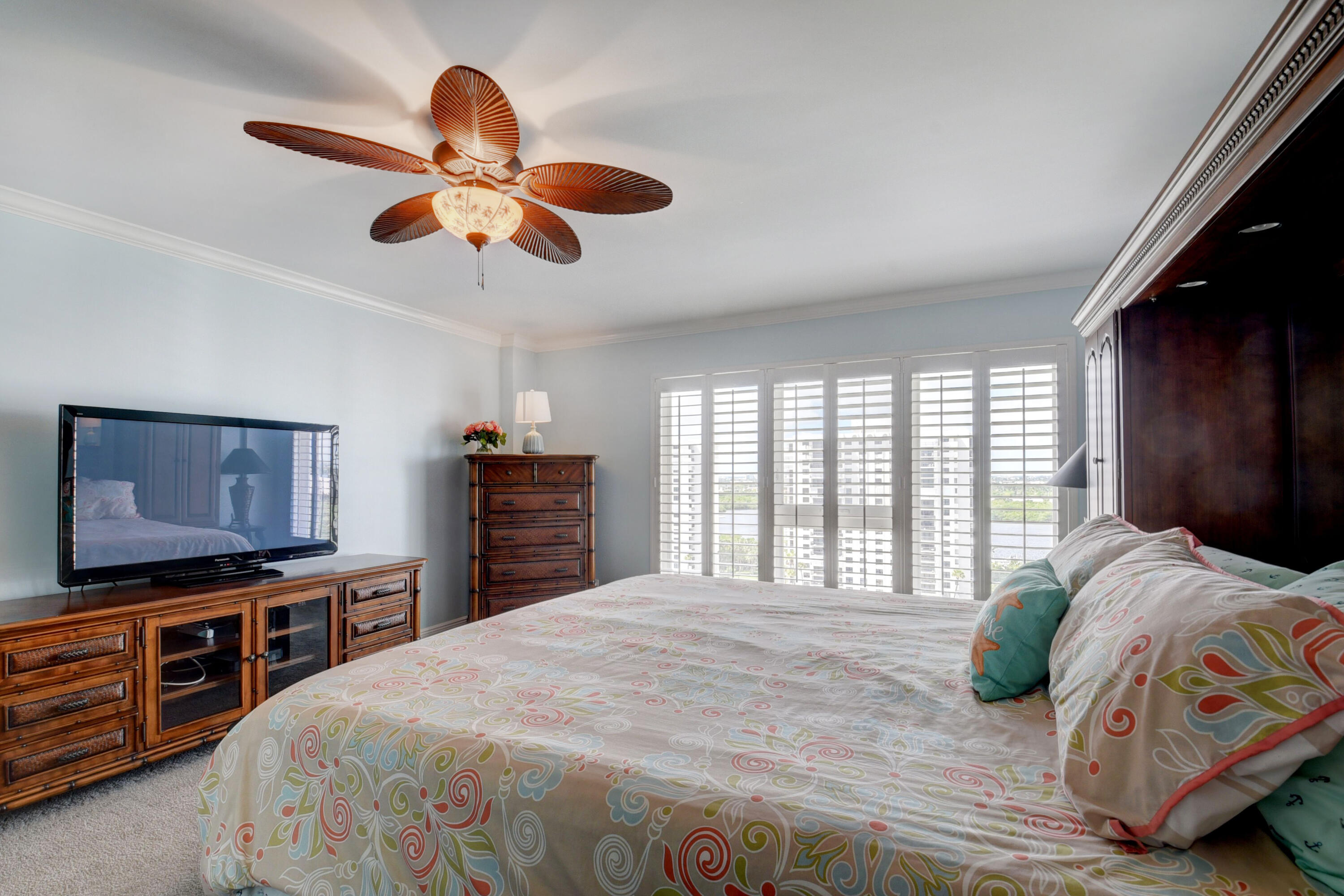 2066 North Ocean Boulevard, Unit 14SW Boca Raton, FL 33431 - Photo 22 of 43 primary bedroom