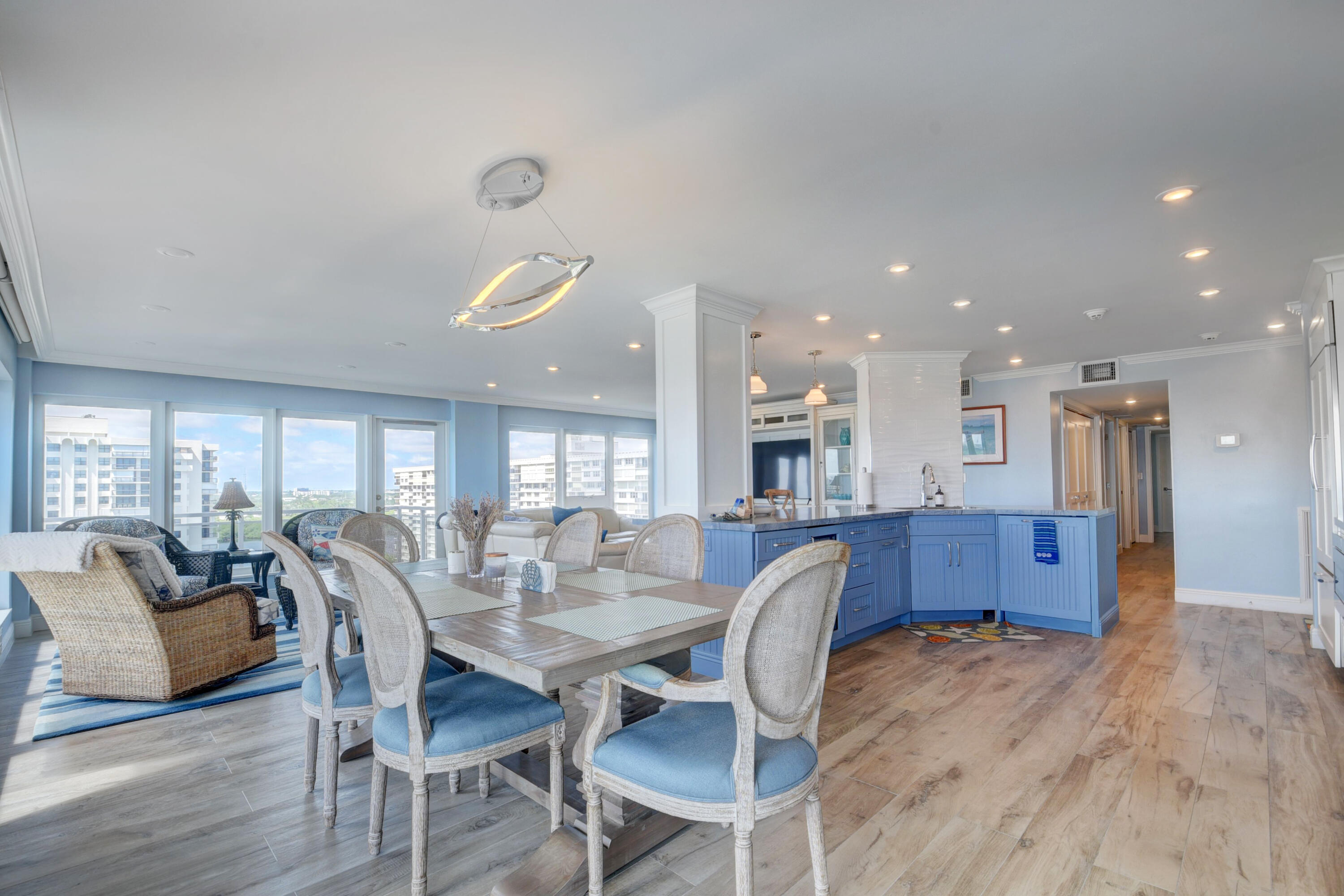 2066 North Ocean Boulevard, Unit 14SW Boca Raton, FL 33431 - Photo 3 of 43 great room