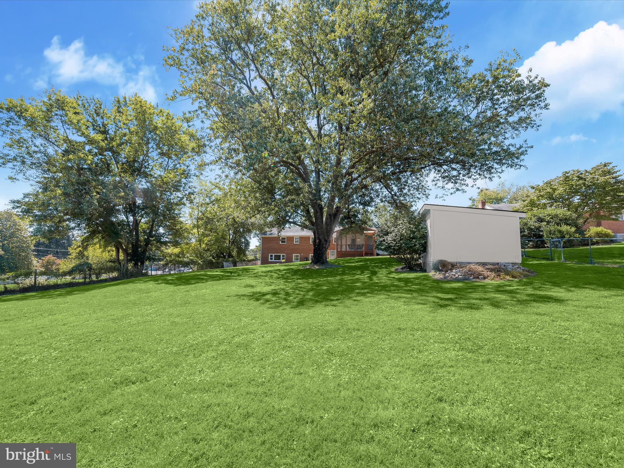 15225 Barnesville Road Boyds, MD 20841 - Photo 40 of 44 Backyard