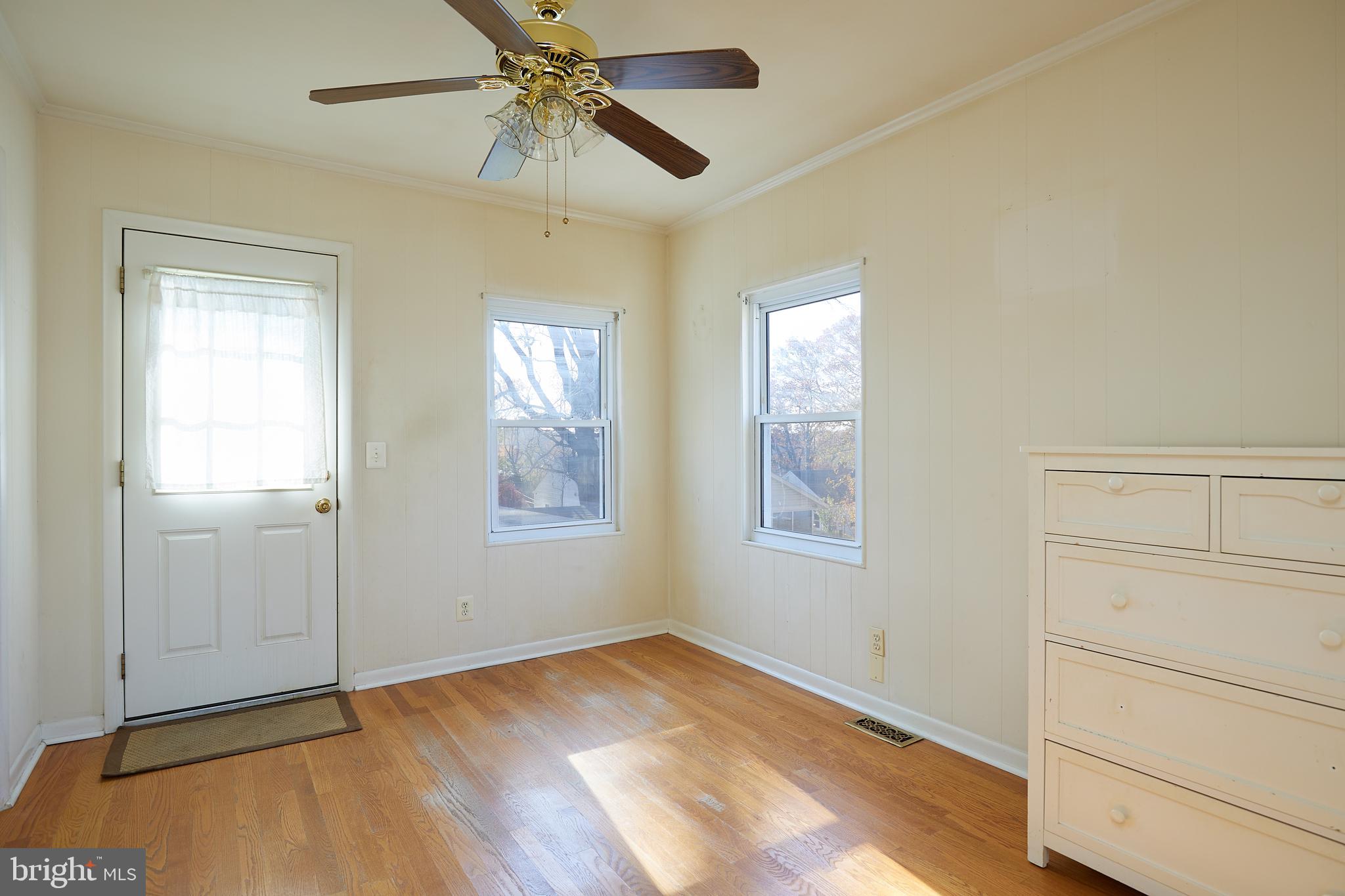 4506 Gridley Road Silver Spring, MD 20906 - Photo 11 of 36