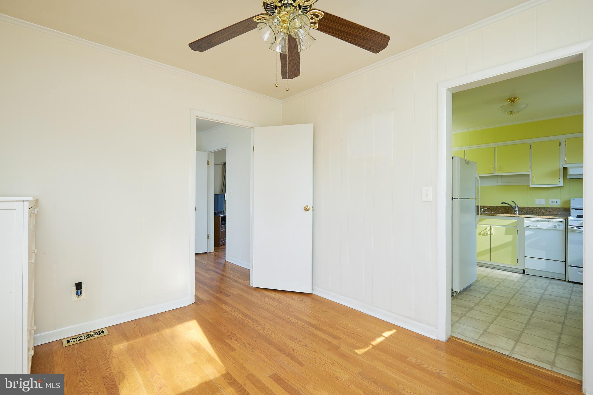 4506 Gridley Road Silver Spring, MD 20906 - Photo 12 of 36