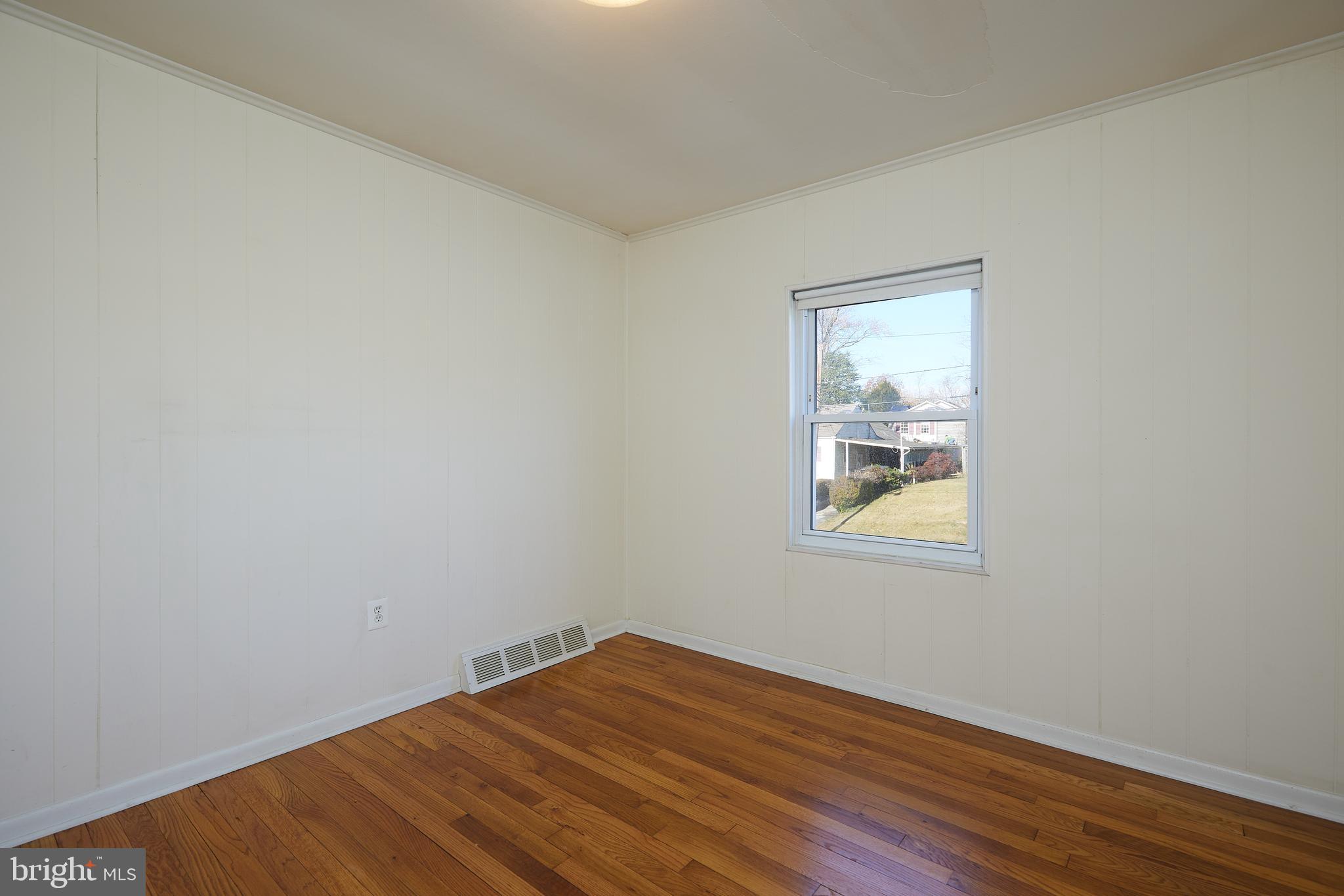 4506 Gridley Road Silver Spring, MD 20906 - Photo 18 of 36