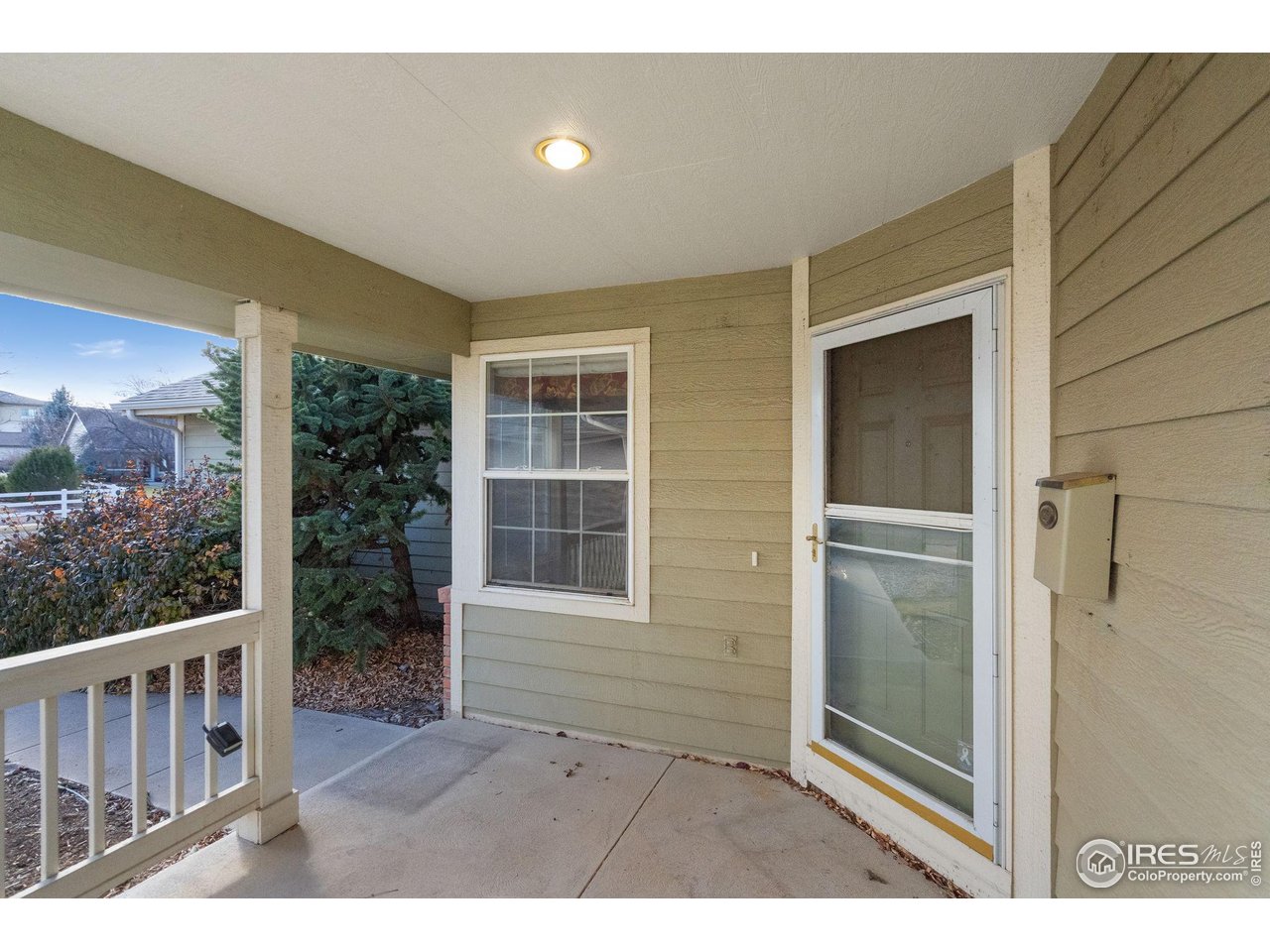 2656 Paddington Road Fort Collins, CO 80525 - Photo 4 of 50 Covered Front Porch