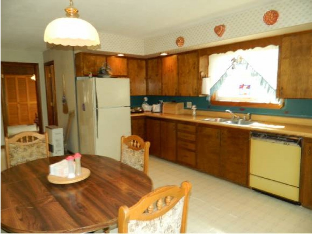 2498 Highgate Road Swanton, VT 05478 - Photo 1 of 23