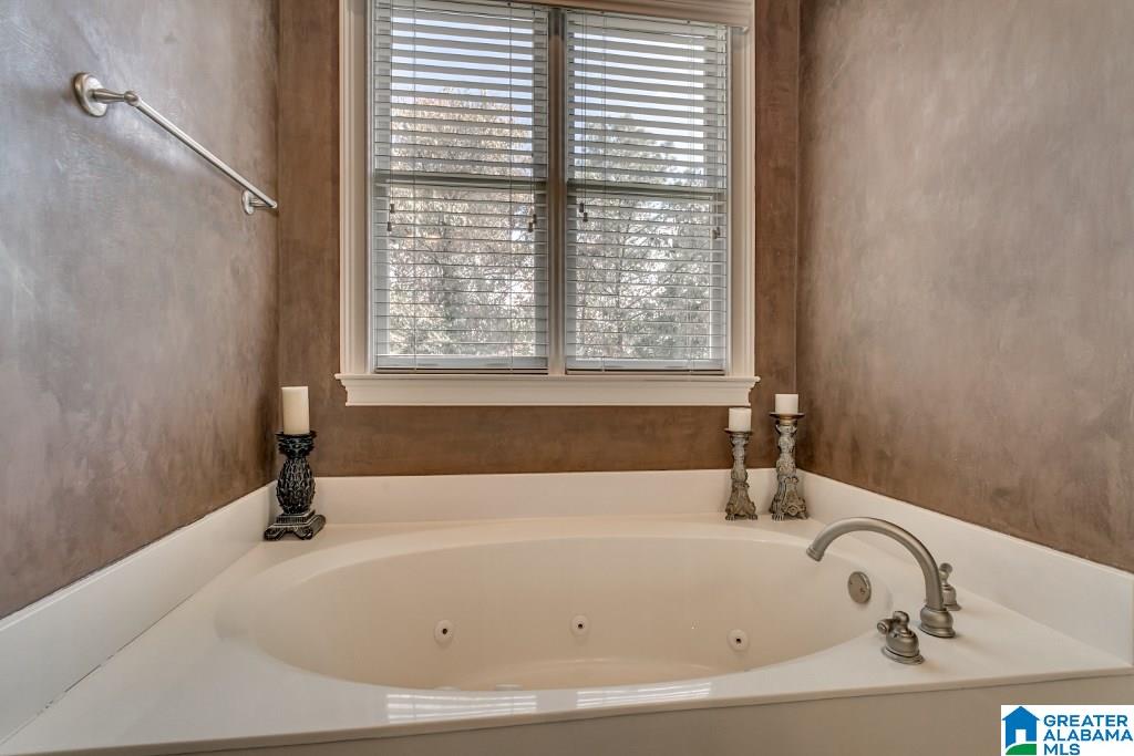 5728 Chestnut Trace Birmingham, AL 35244 - Photo 11 of 25