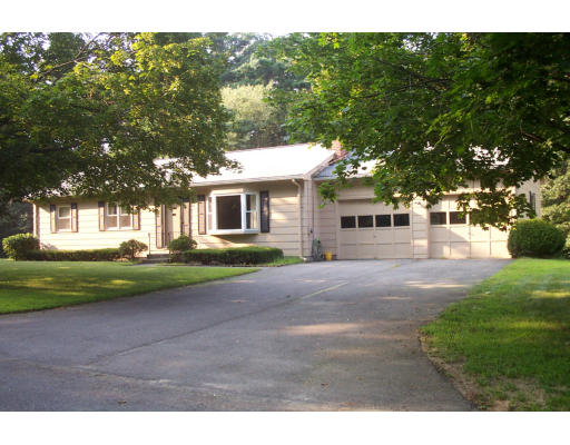 62 Pilgrim Road Lancaster, MA 01523 - Photo 1 of 13 Gallery Image 1
