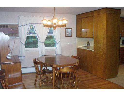 62 Pilgrim Road Lancaster, MA 01523 - Photo 2 of 13 Gallery Image 2