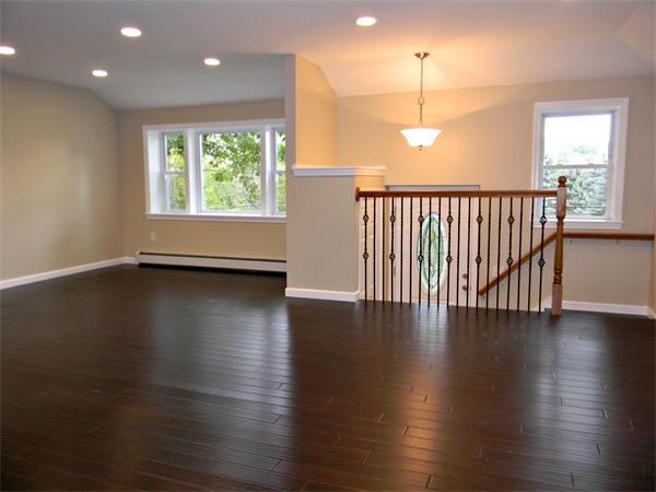 21 Redstone Hill Road Sterling, MA 01564 - Photo 4 of 30 Gallery Image 4