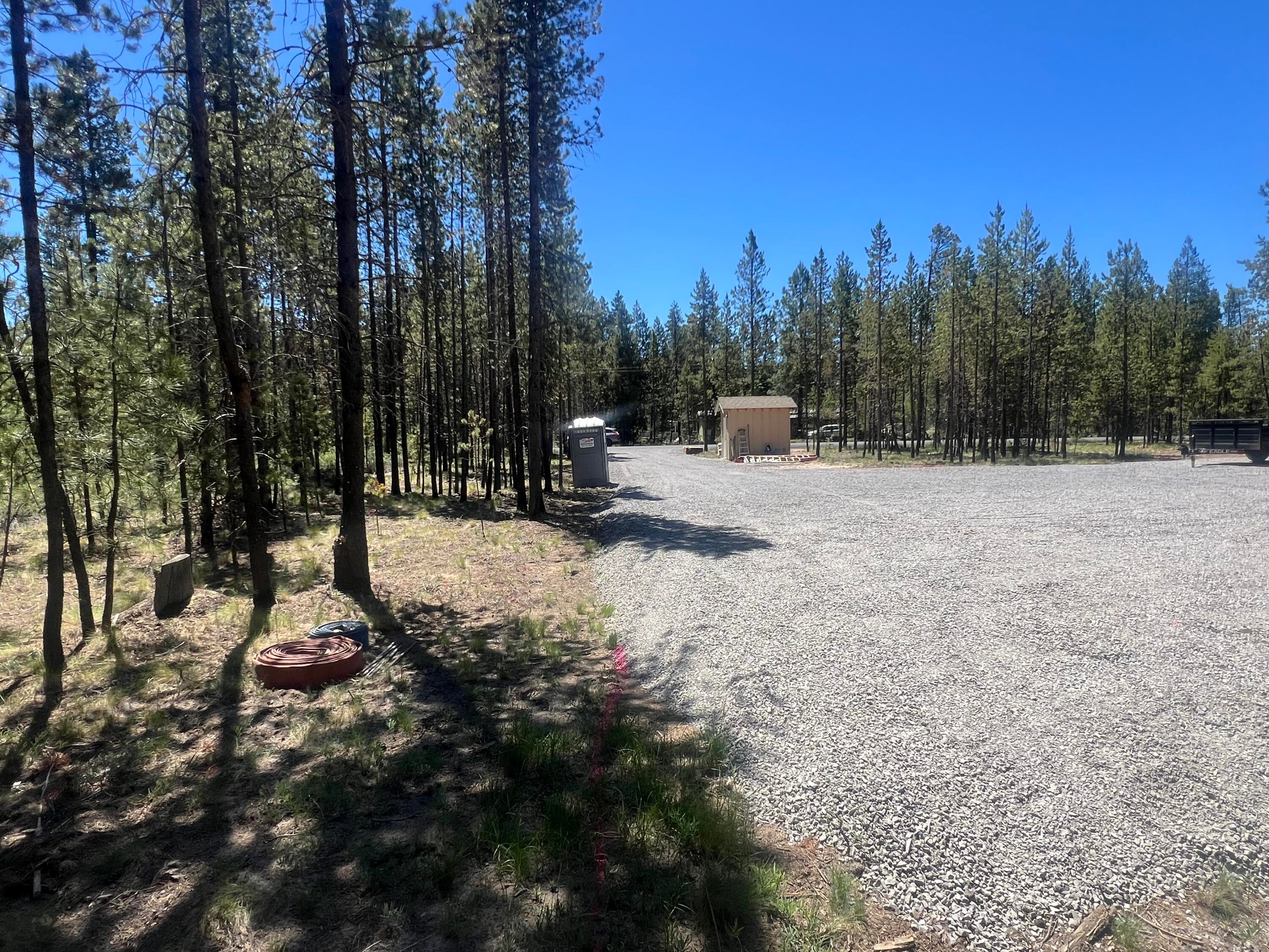 17216 Covina Road Bend, OR 97707 - Photo 5 of 7 IMG_2454