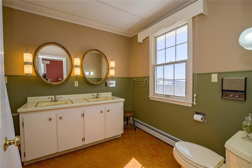 978 Buckfield Road South Paris, ME 04281 - Photo 19 of 31 Master bathroom, radio speaker...