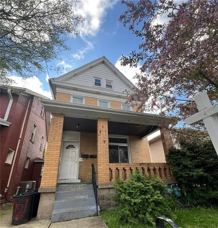 $174,500 | 504 Fairmont Avenue, Trafford, PA 15085