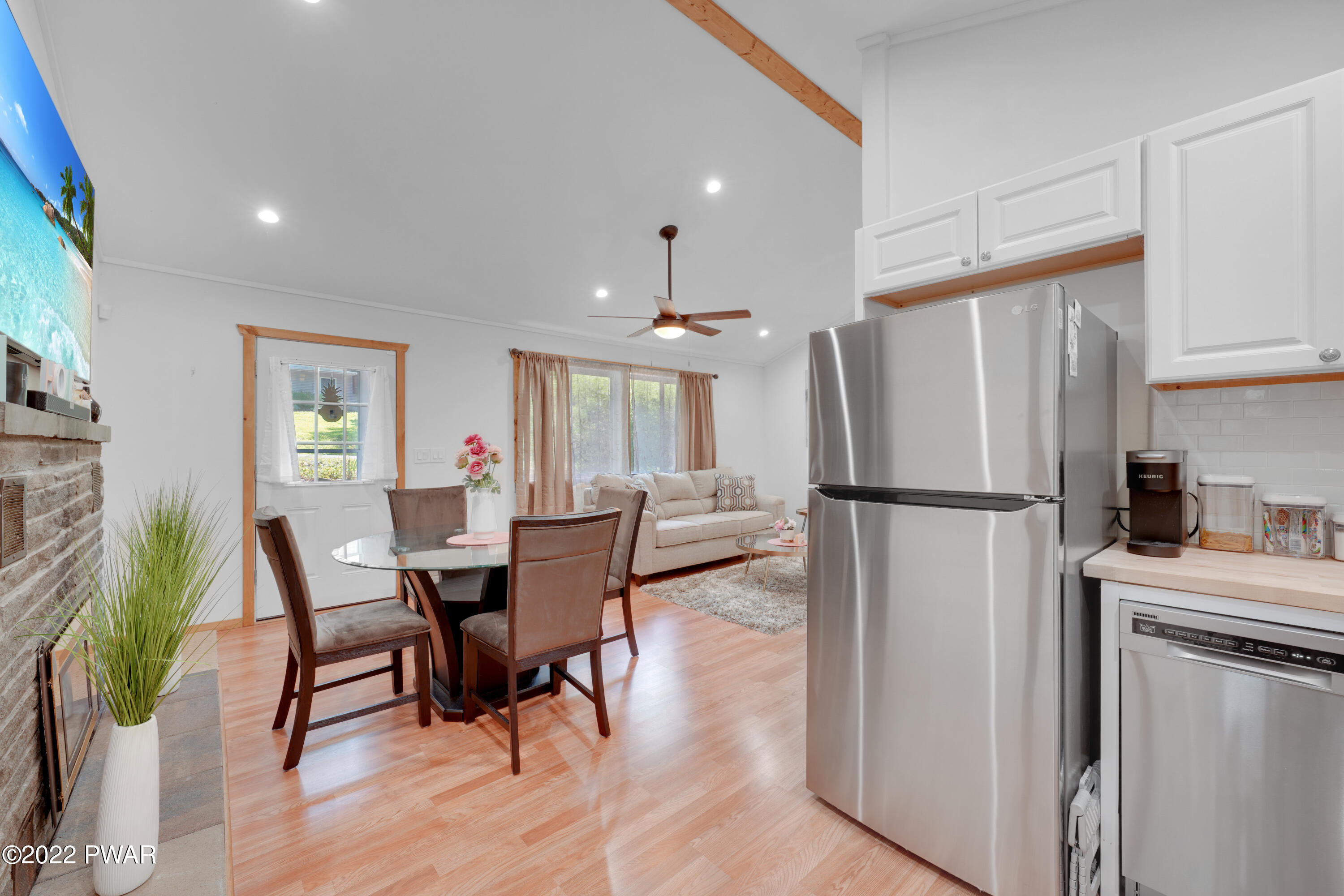 129 Chestnut Street Dingmans Ferry, PA 18328 - Photo 13 of 27