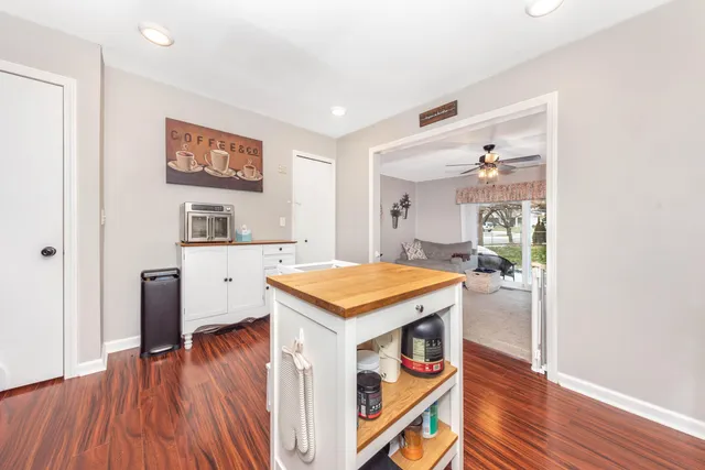 $315,000 | 237 Winchester Street, South Lyon, MI 48178