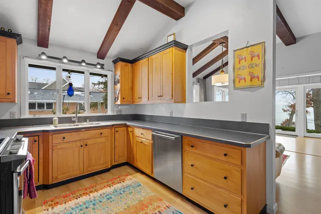 $2,390,000 | N5667 Lac Verde Circle, Green Lake, WI 54941